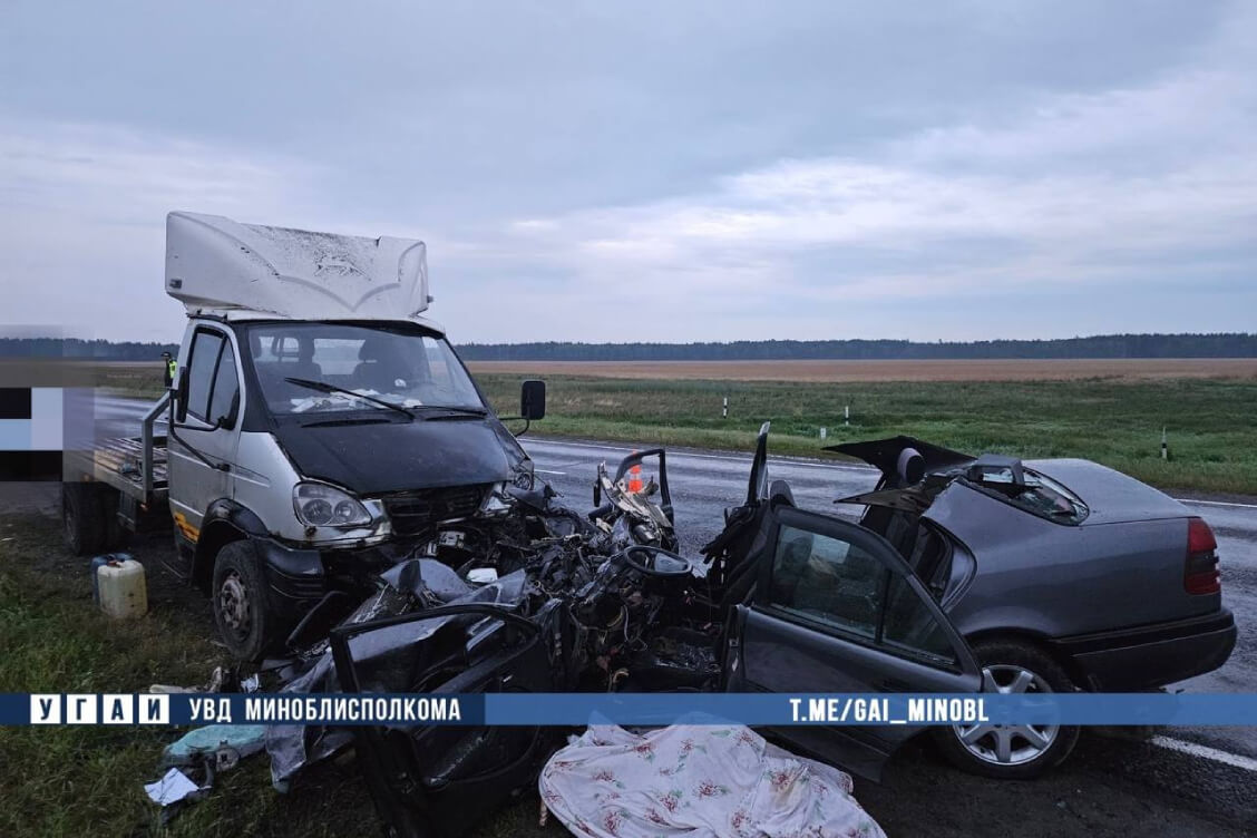 Лабавое сутыкненне ў Салігорскім раёне: Два чалавекі загінула, адзін — у цяжкім стане
