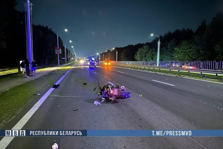 У Брэсце сутыкнуліся матацыкл і мапед — загінулі тры чалавекі