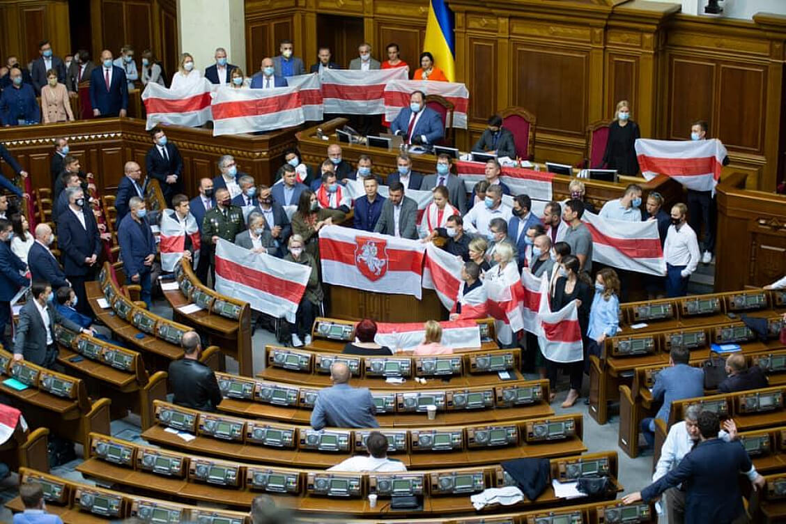 Ва Украіне зарэгістраваны законапраект аб спрошчанай легалізацыі беларусаў