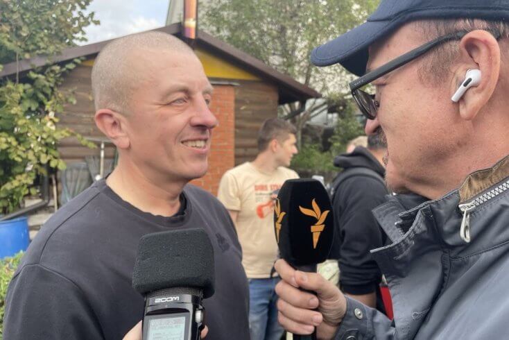 Media manager Alaksandraŭ happy to find Belarusian journalism alive after prison