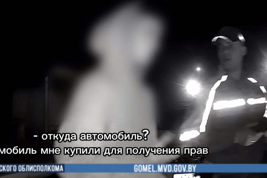 ГАИ задержала ночью в Гомеле 17-летнего водителя — превышал скорость, прав не имеет, автомобиль подарили родители