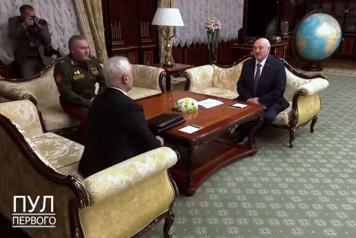 Лукашенко заявил министру обороны РФ, что на фоне выполнения всех обязательств перед Москвой у Беларуси нет врагов на Западе